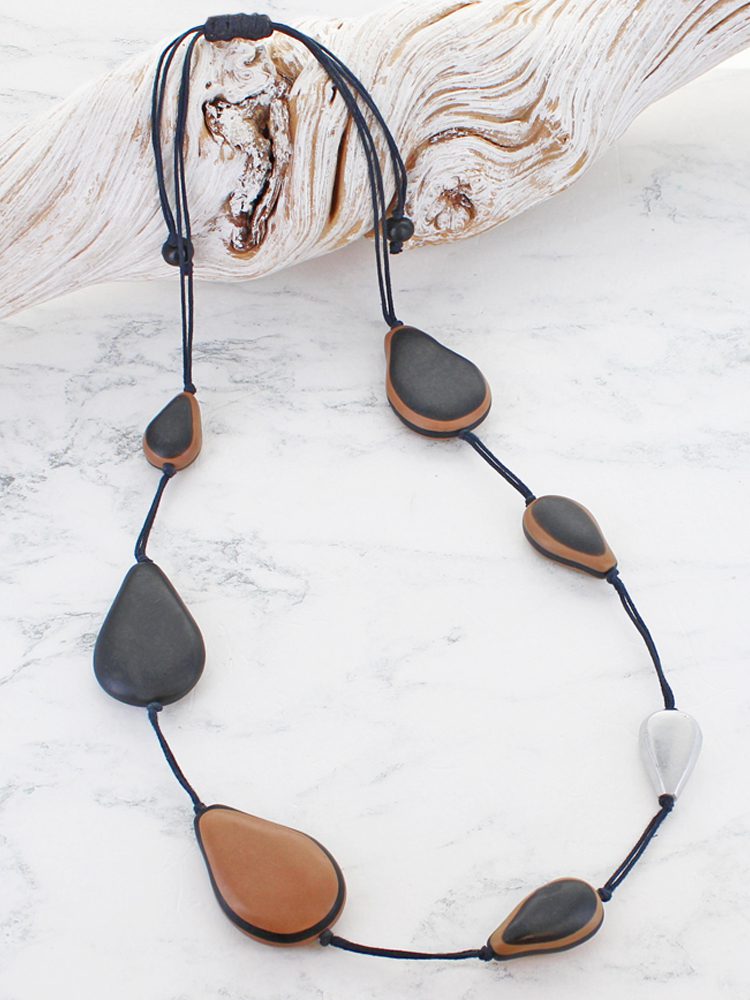Resin Pebble Necklace AY6617