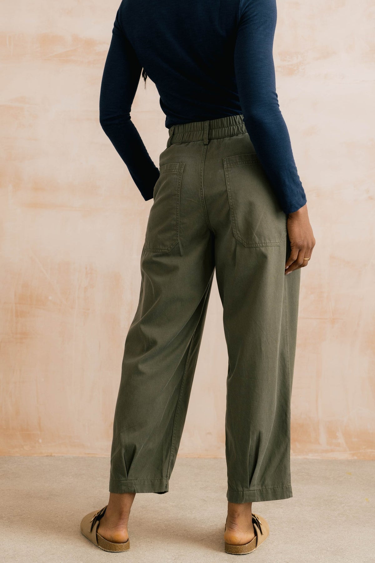 Lily and Me Shirin Relaxed Barrel Leg Trousers Dark Olive
