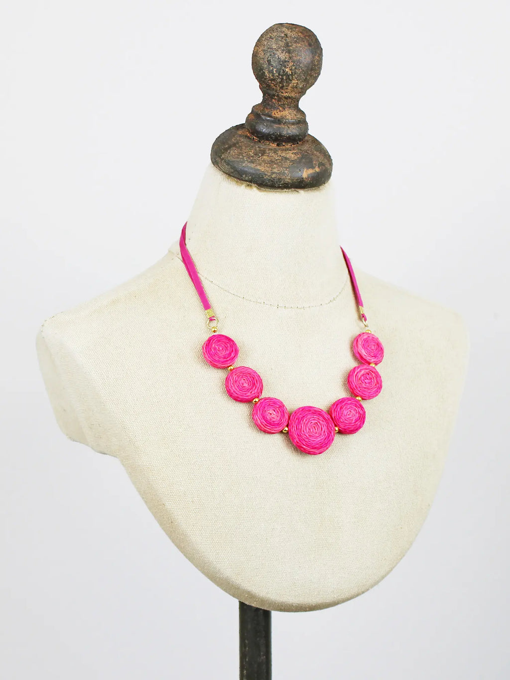 Susie Blue Necklace Dc1508