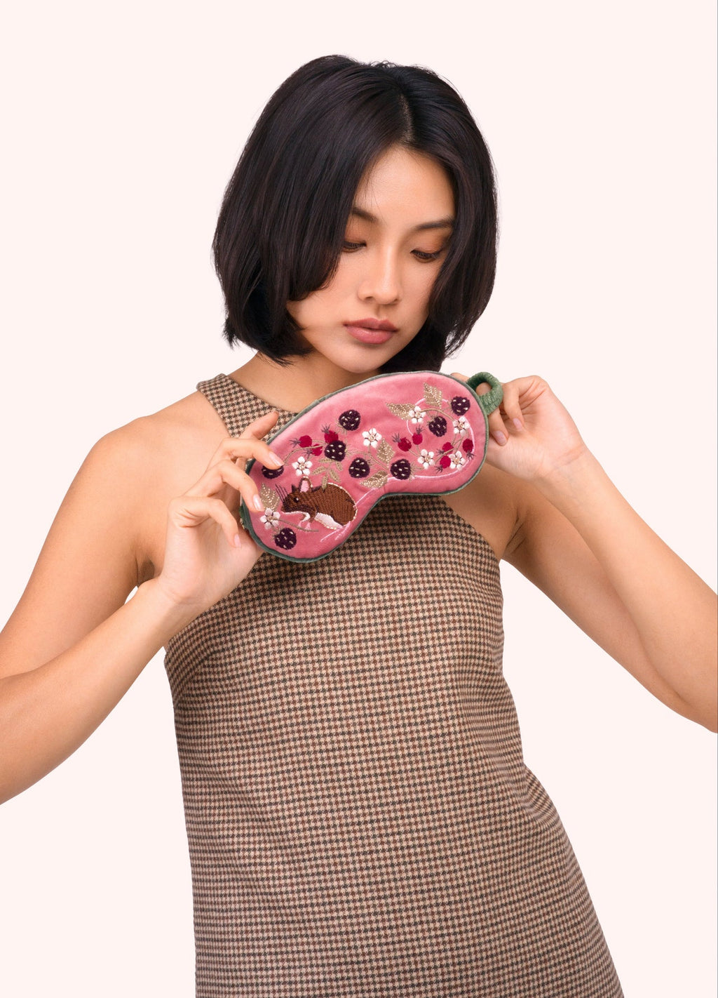 Powder Velvet Eyemask - Mouse