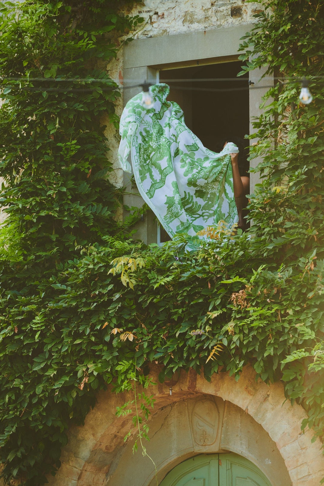 One Hundred Stars Giant Willow Green Scarf-One Hundred Stars-White finn