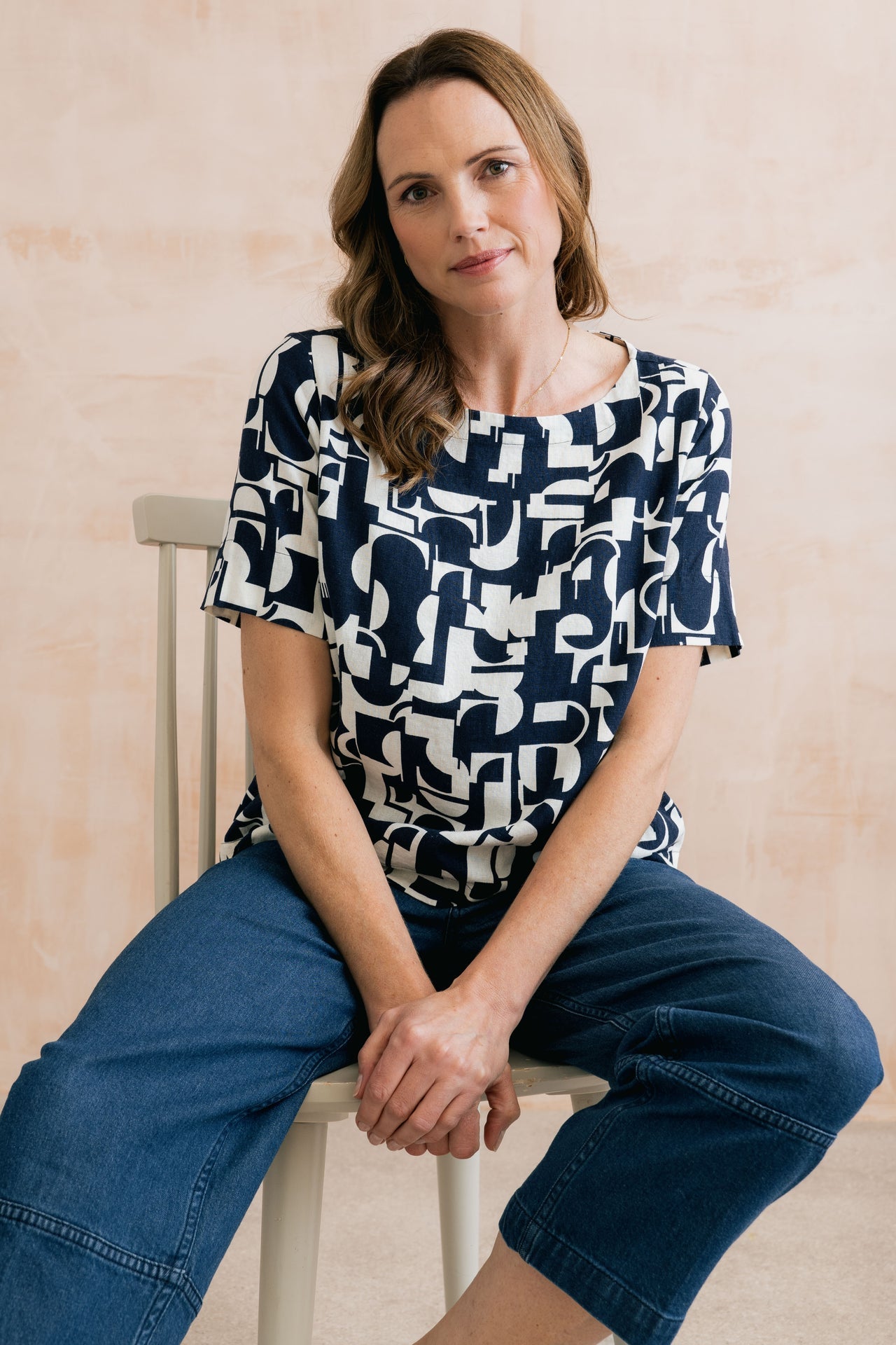 Lily and Me Bella Linen Blend Shell Top Navy