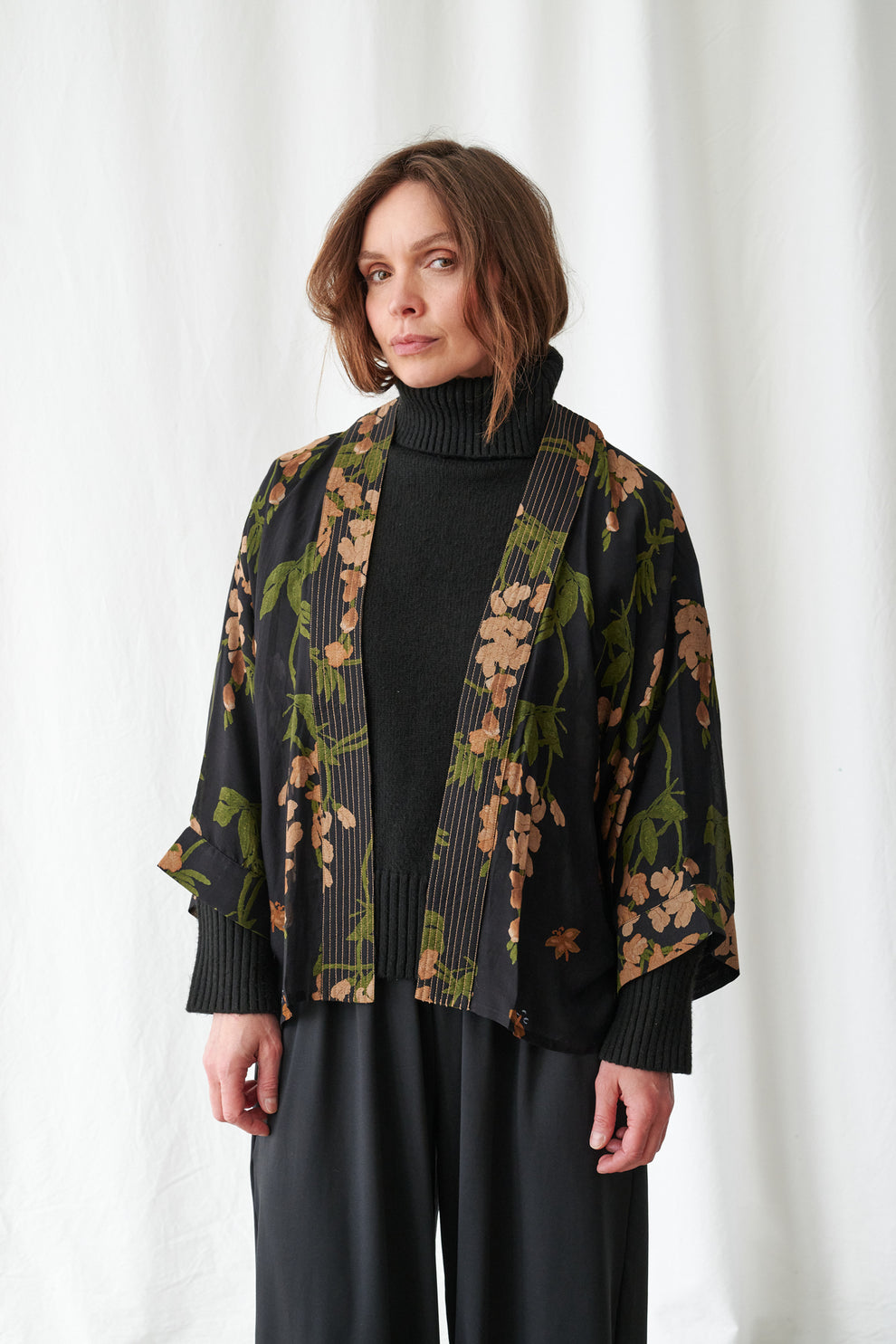 One Hundred Stars Wisteria Black Kimono