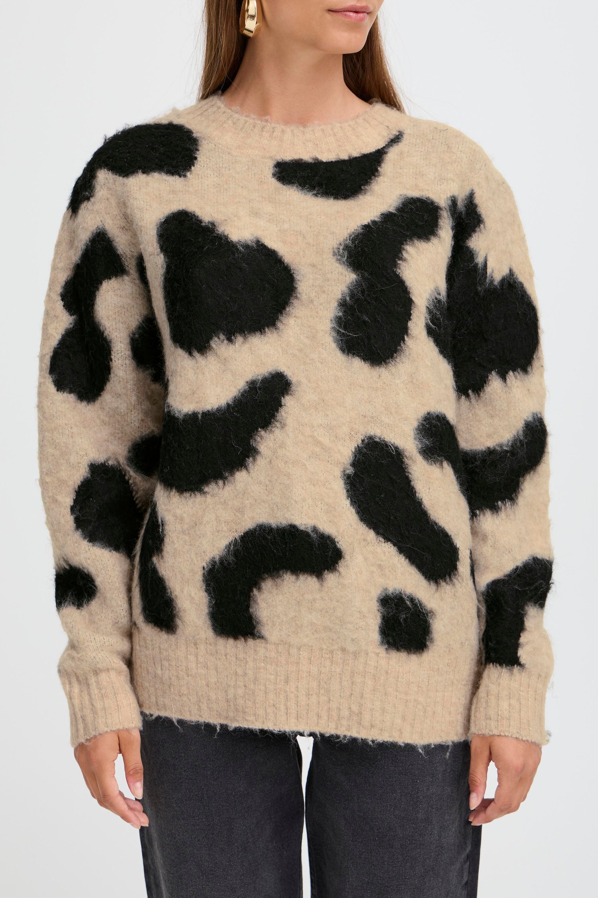 B young Byminyax Jumper