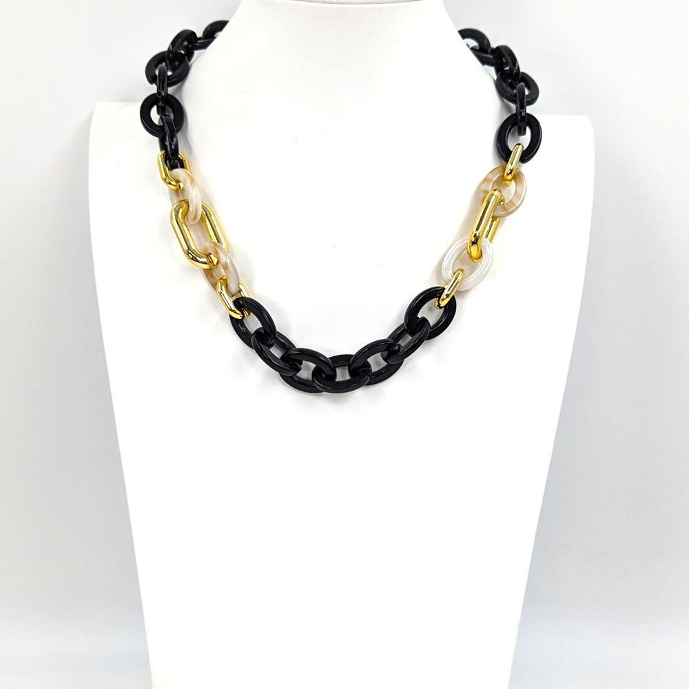Resin chain necklace with tortoiseshell and gold links TN09N