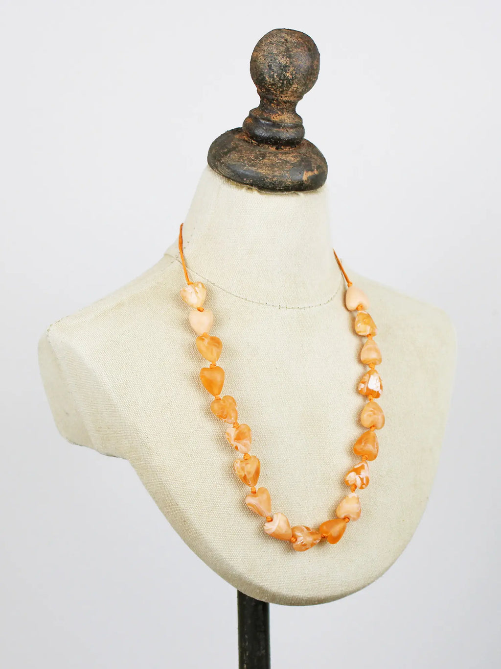 Resin Heart Necklace BB6400