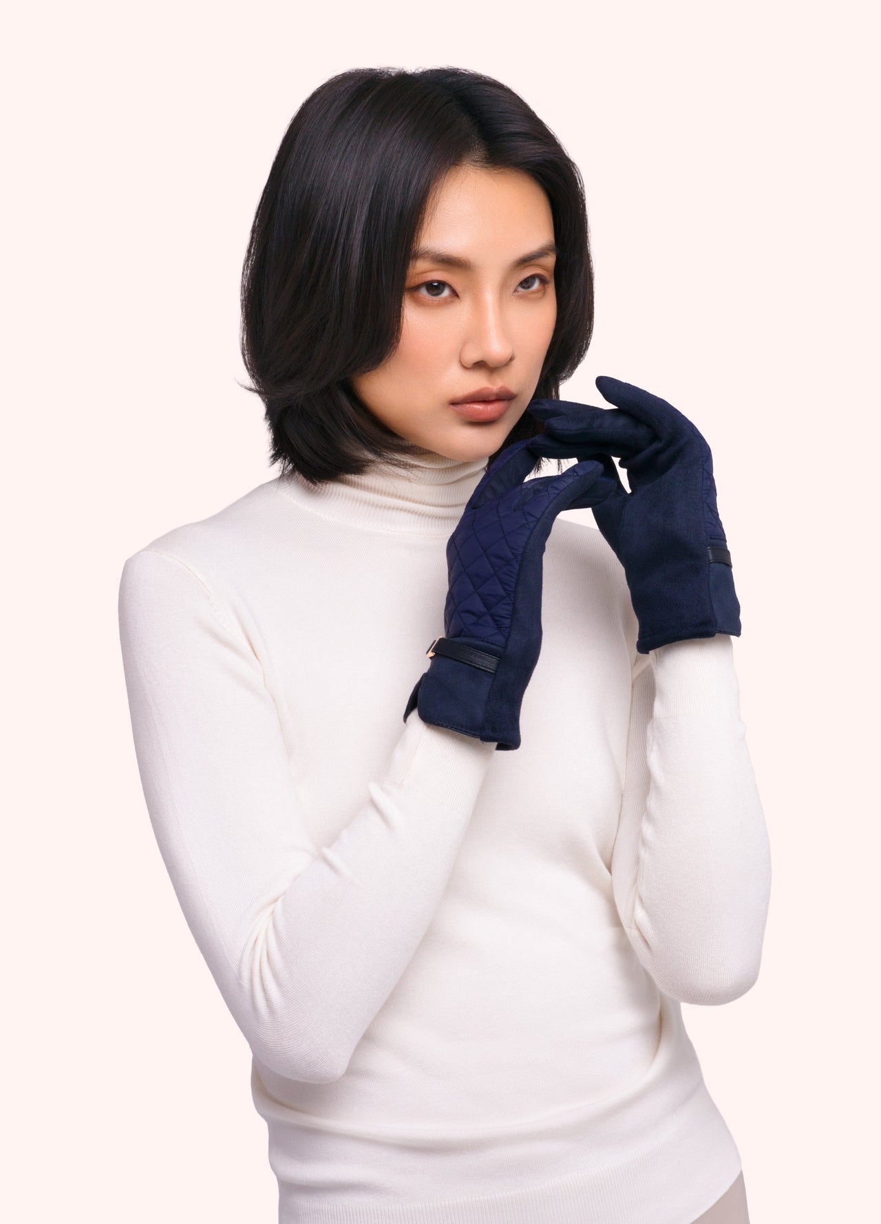Powder Penelope Gloves