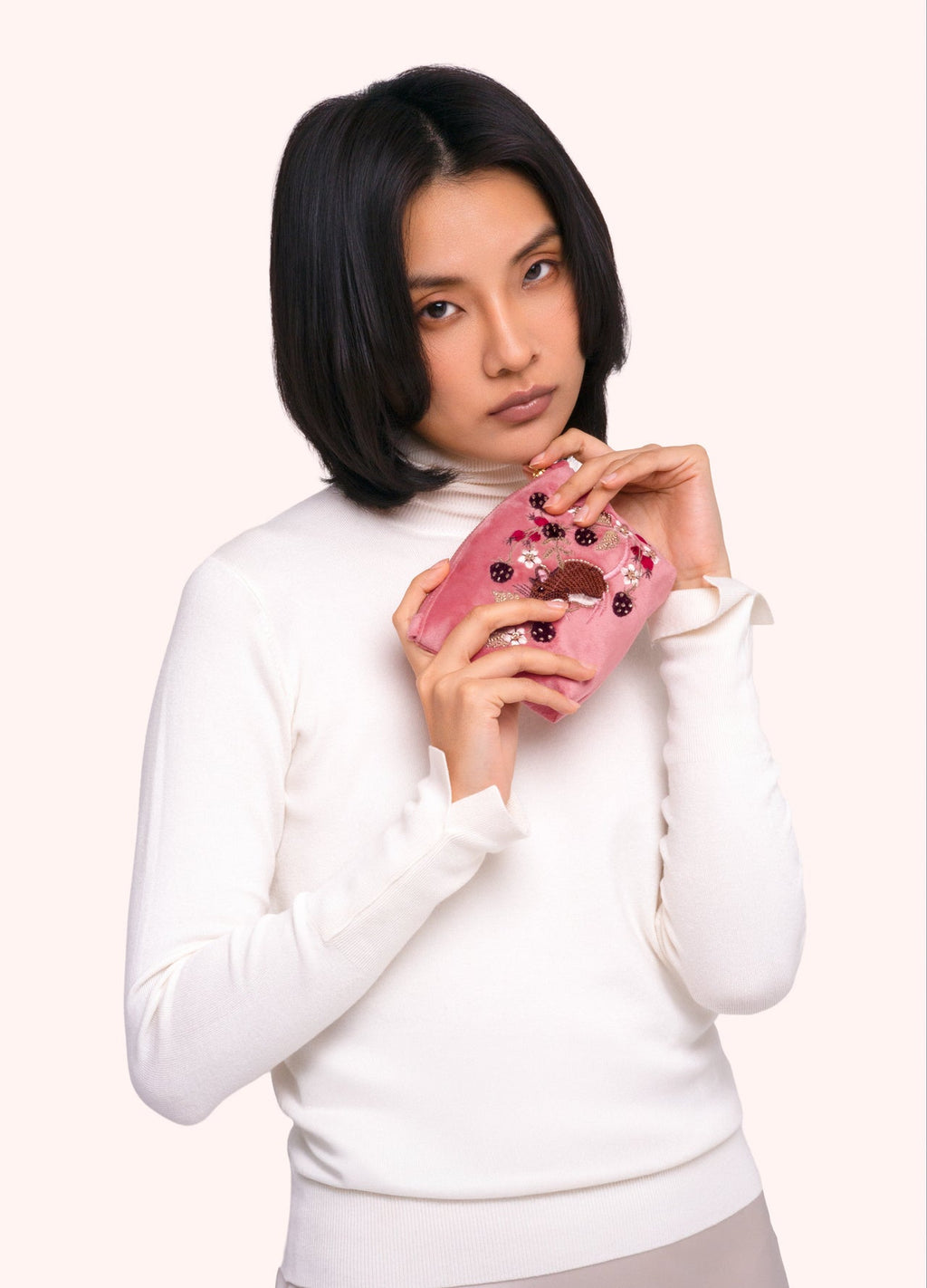 Powder Mini Velvet Pouch