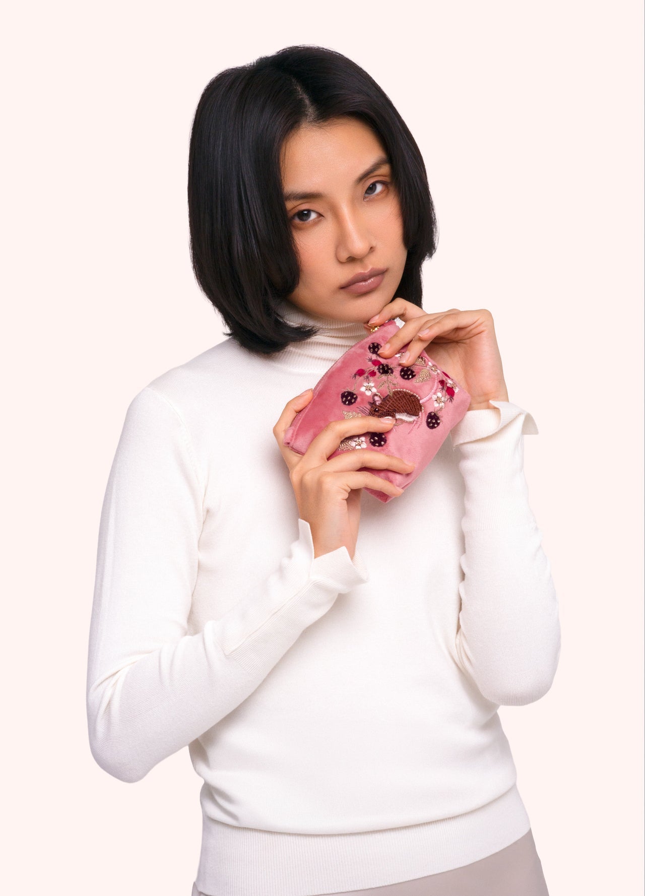 Powder Mini Velvet Pouch