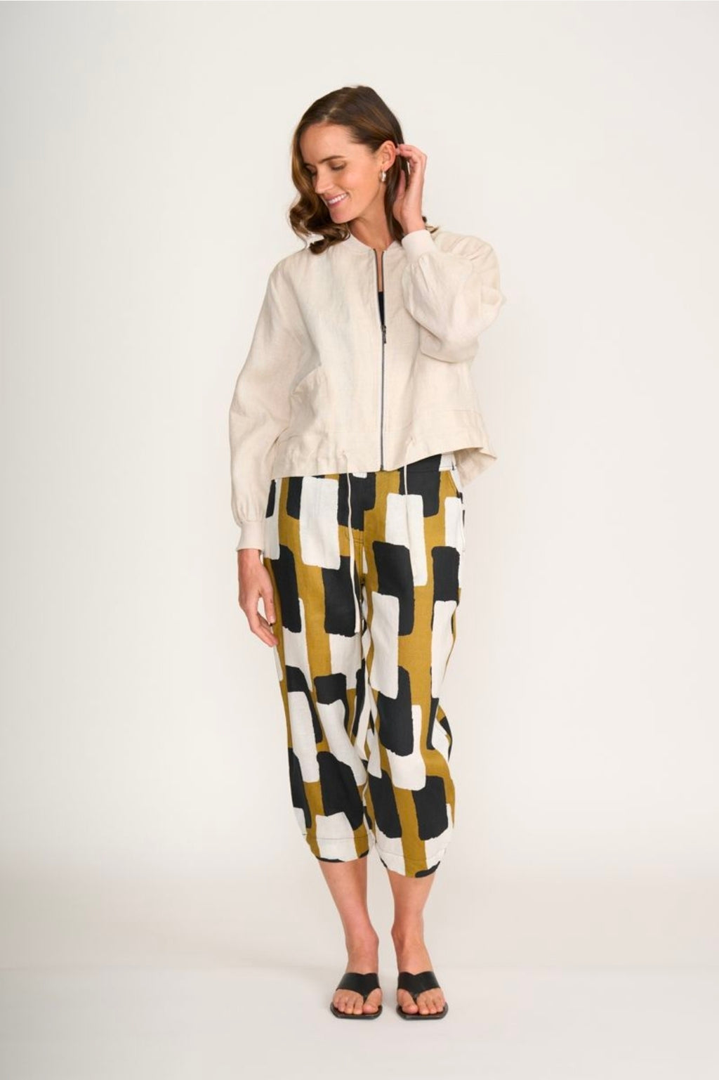 Foil jubilent Capri Pant Art Box