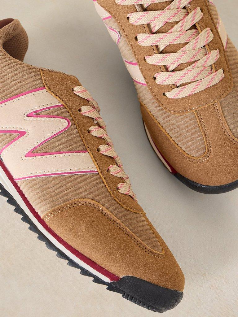 White Stuff LUCY TRAINER