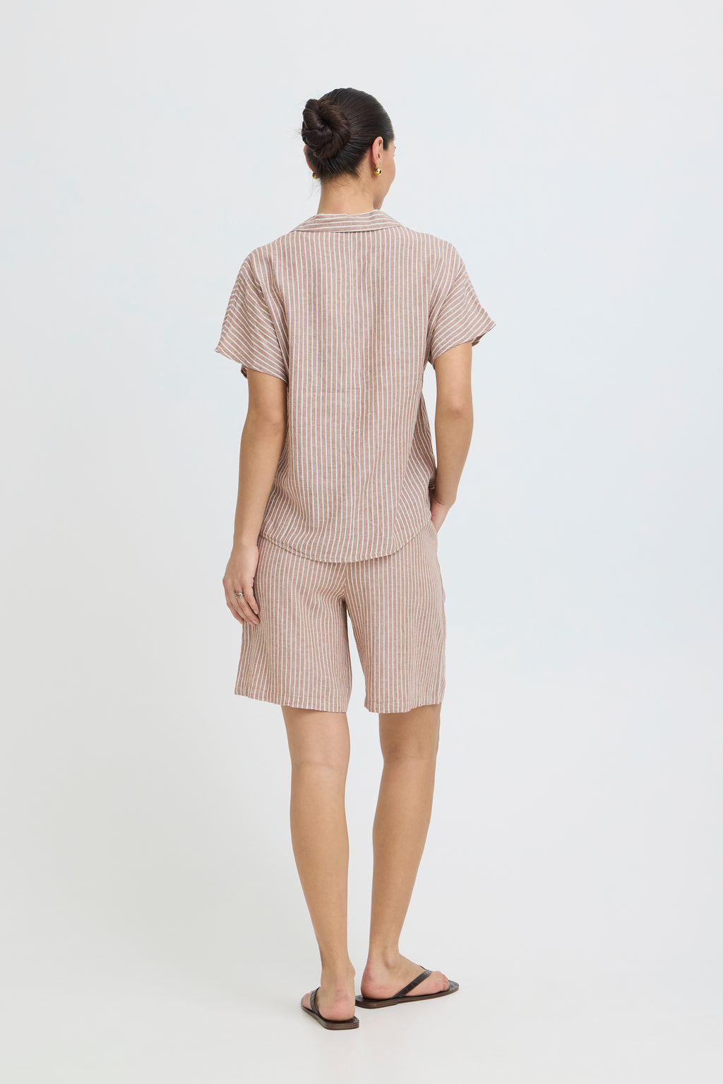 B young Byfalakka Cap Sleeve Shirt
