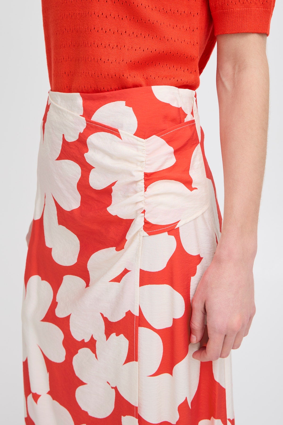 B young Byibine Skirt-White finn