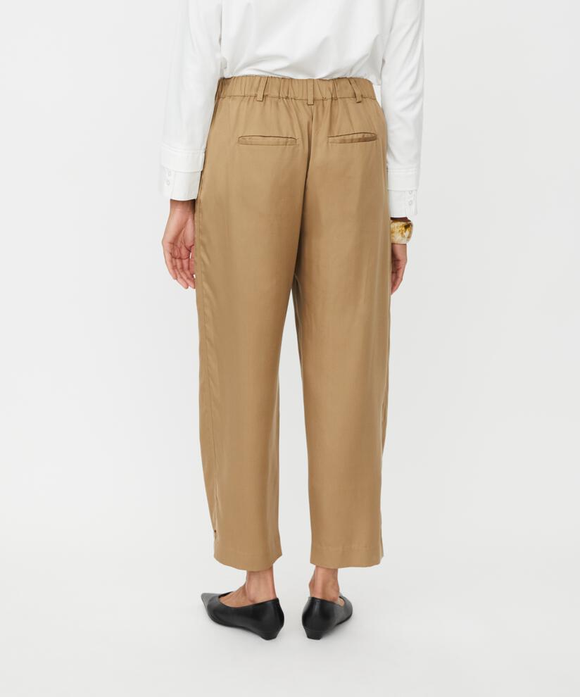 Masai MaPunna Trousers-Masai-White finn