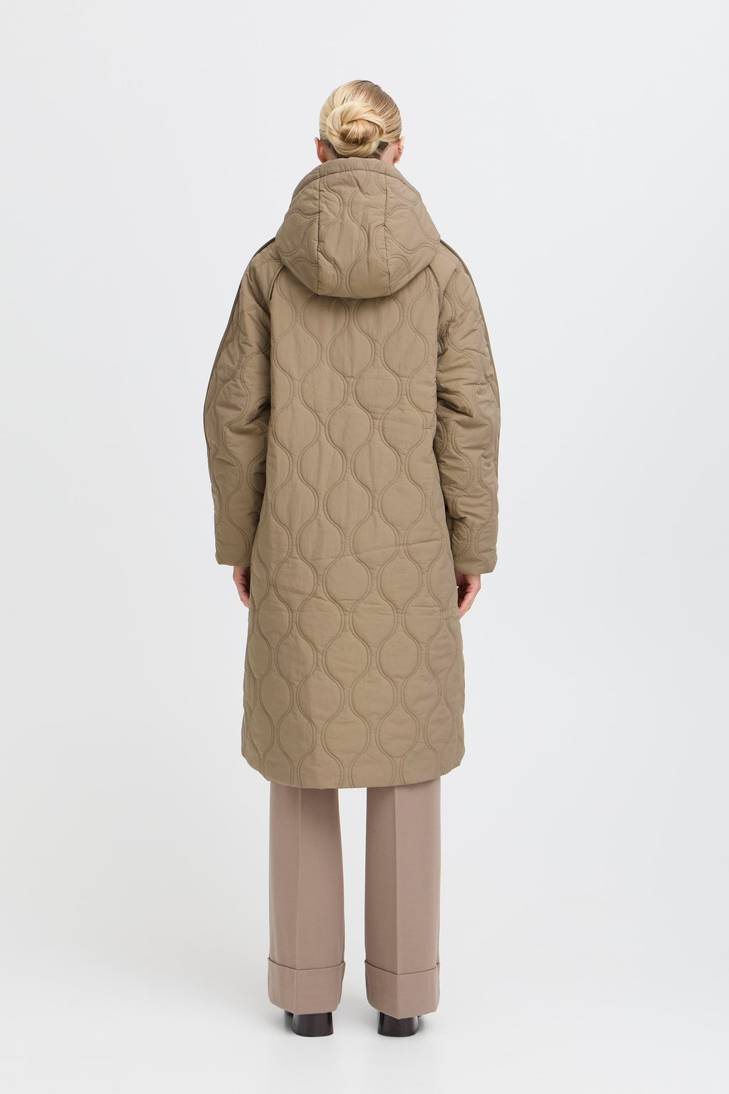 B young Bycocci Coat