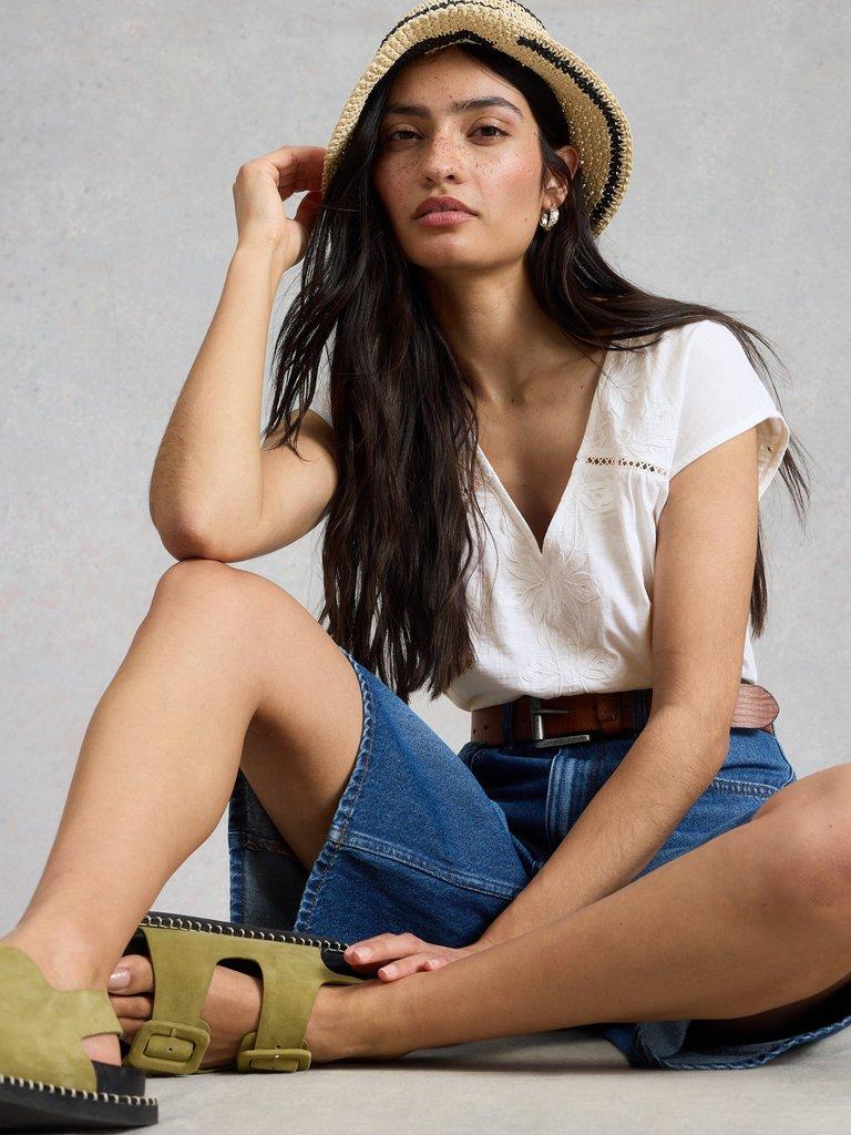 White Stuff FLISS FLORAL V NECK TOP