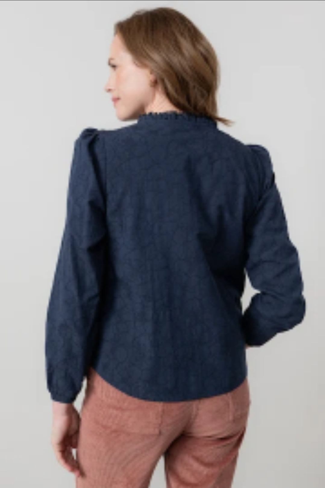 Lily and Me Emily Blouse Plain Jacquard-White finn