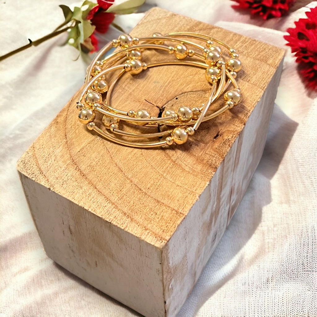 Jess and louMulti-Strand Beaded Bracelet BR220-Jess and Lou-White finn