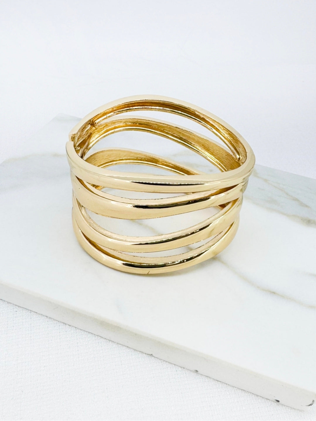 Envy Large Cuff Bracelet 4708-Envy-White finn