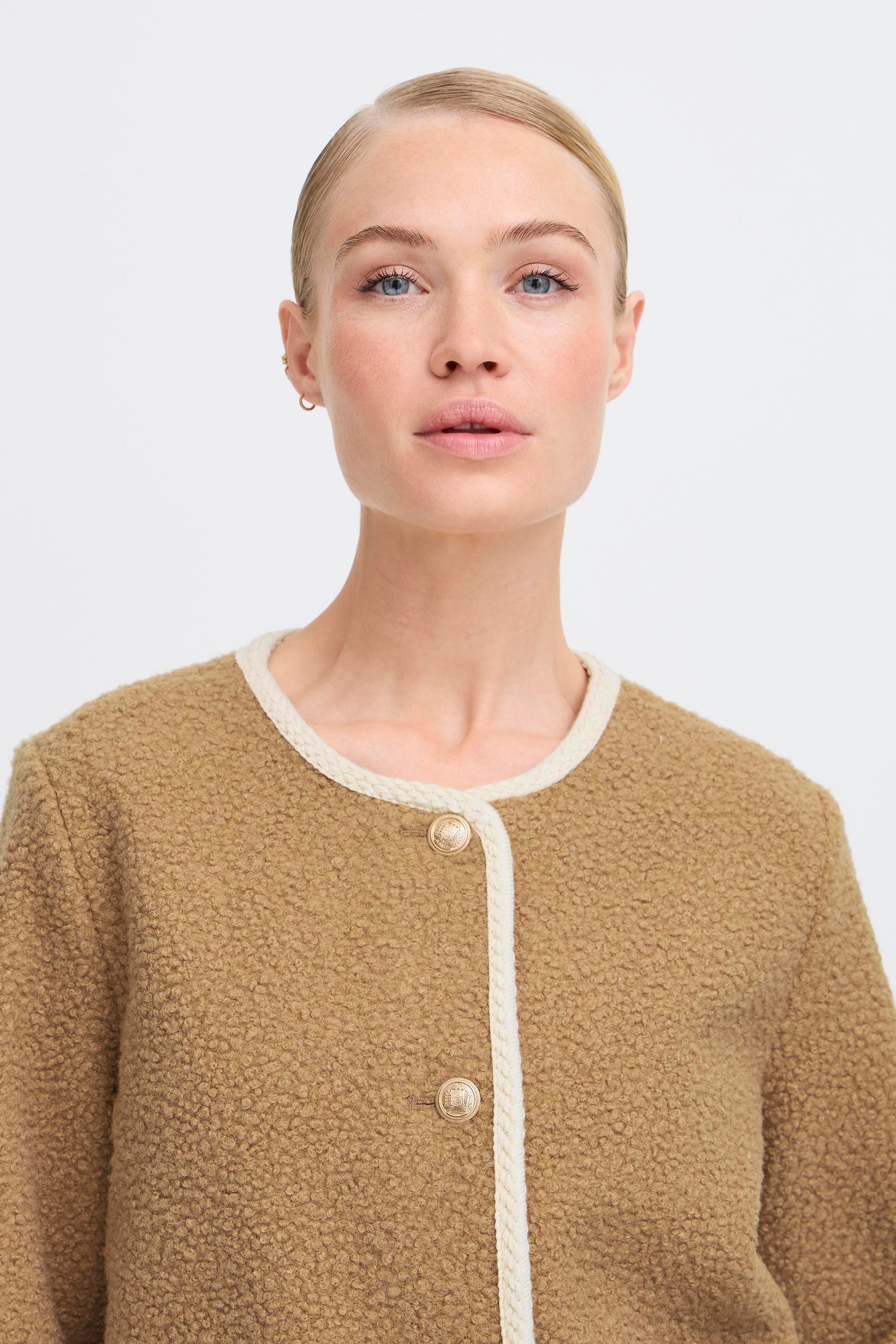 B young Byaskara Jacket