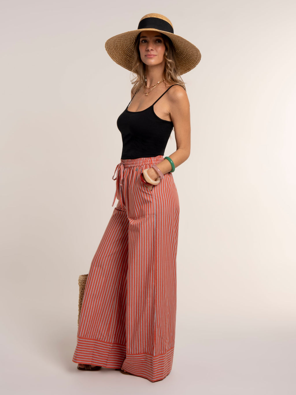 Brakeburn Danna Stripe Wide Leg Beach Pant
Coral