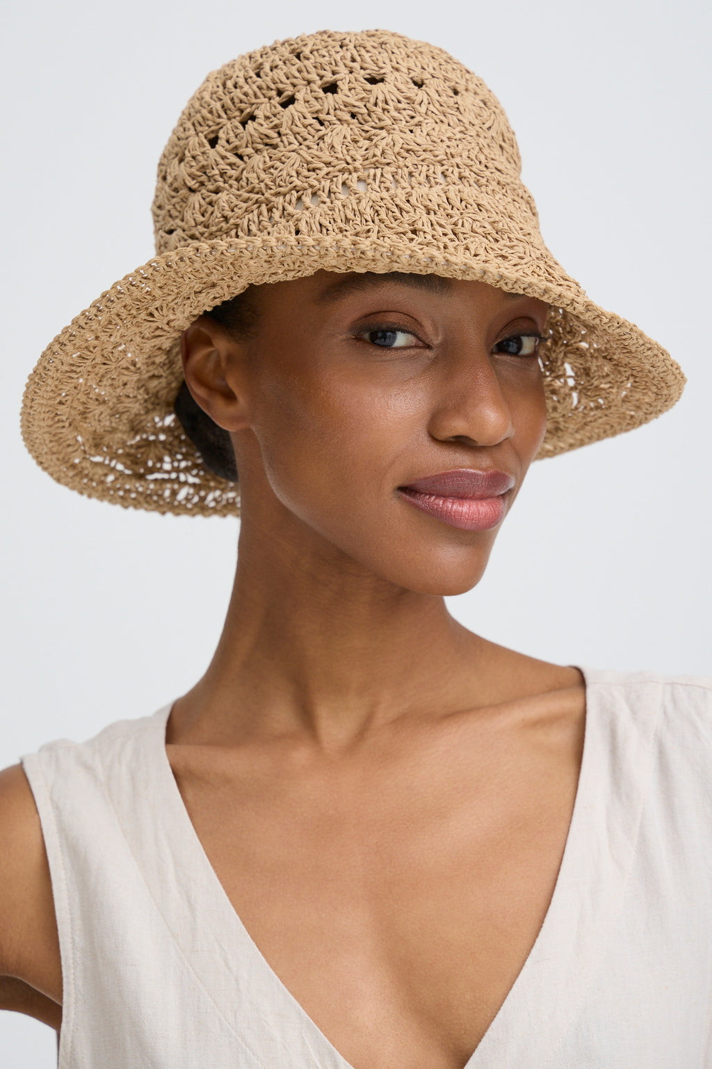 B young Byvashti Hat