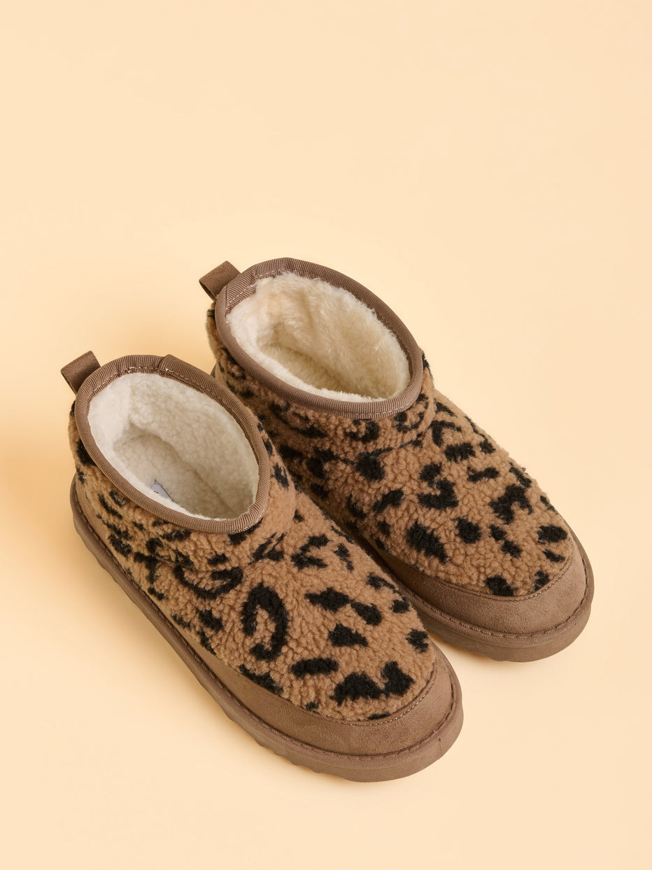 Brakeburn Winter Embrace Slipper