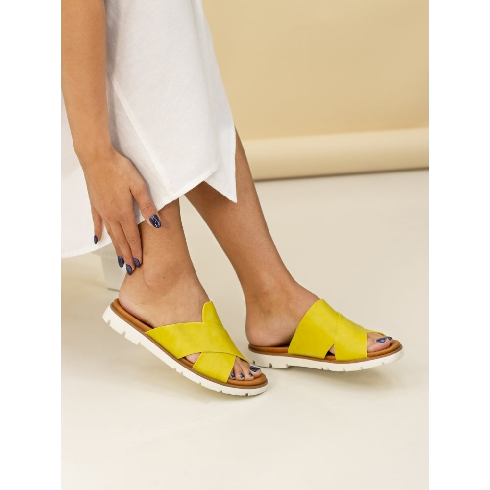 Lunar Chloe Sandal-Lunar-White finn