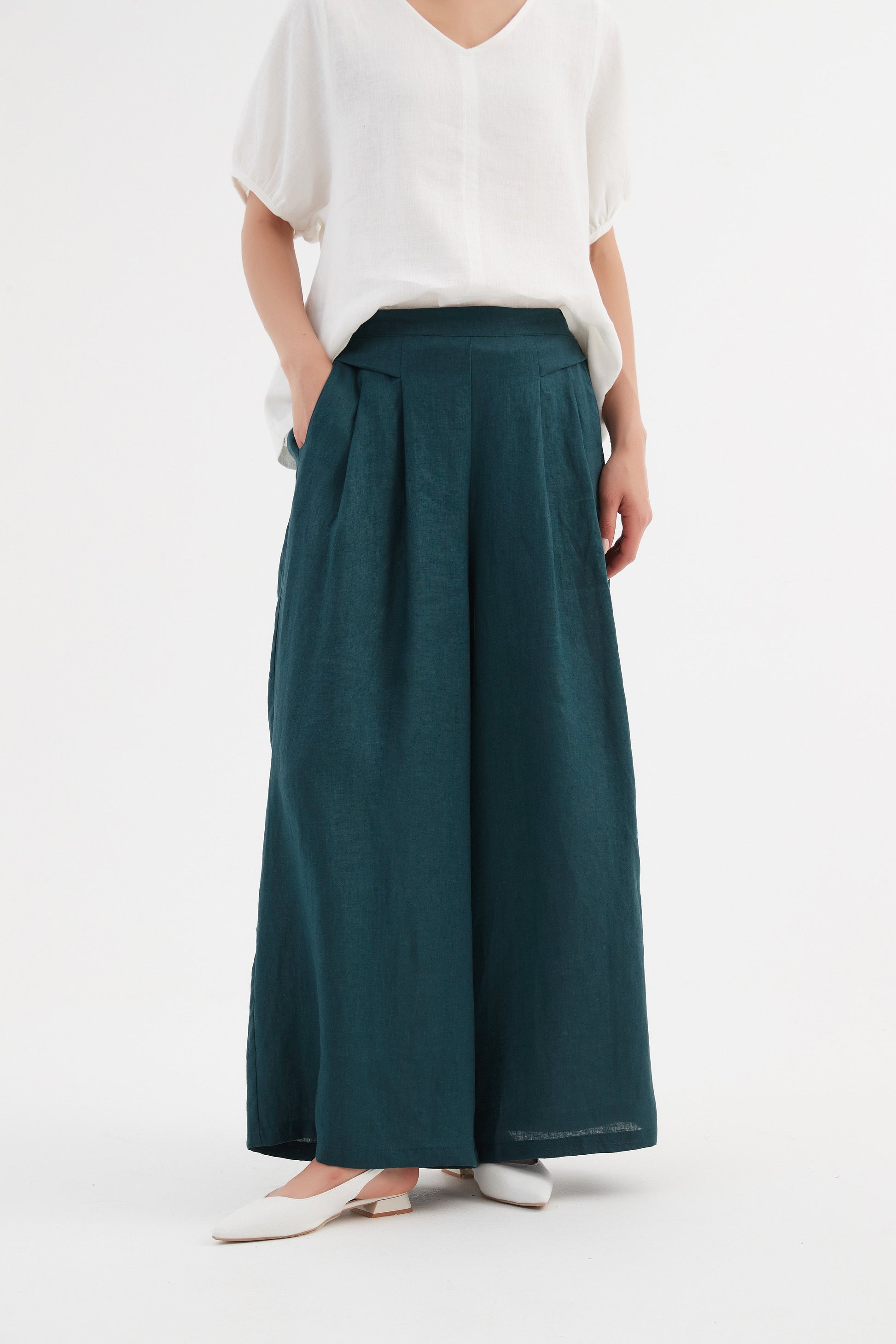 Tirelli Pleat Front Palazzo Pant-White finn