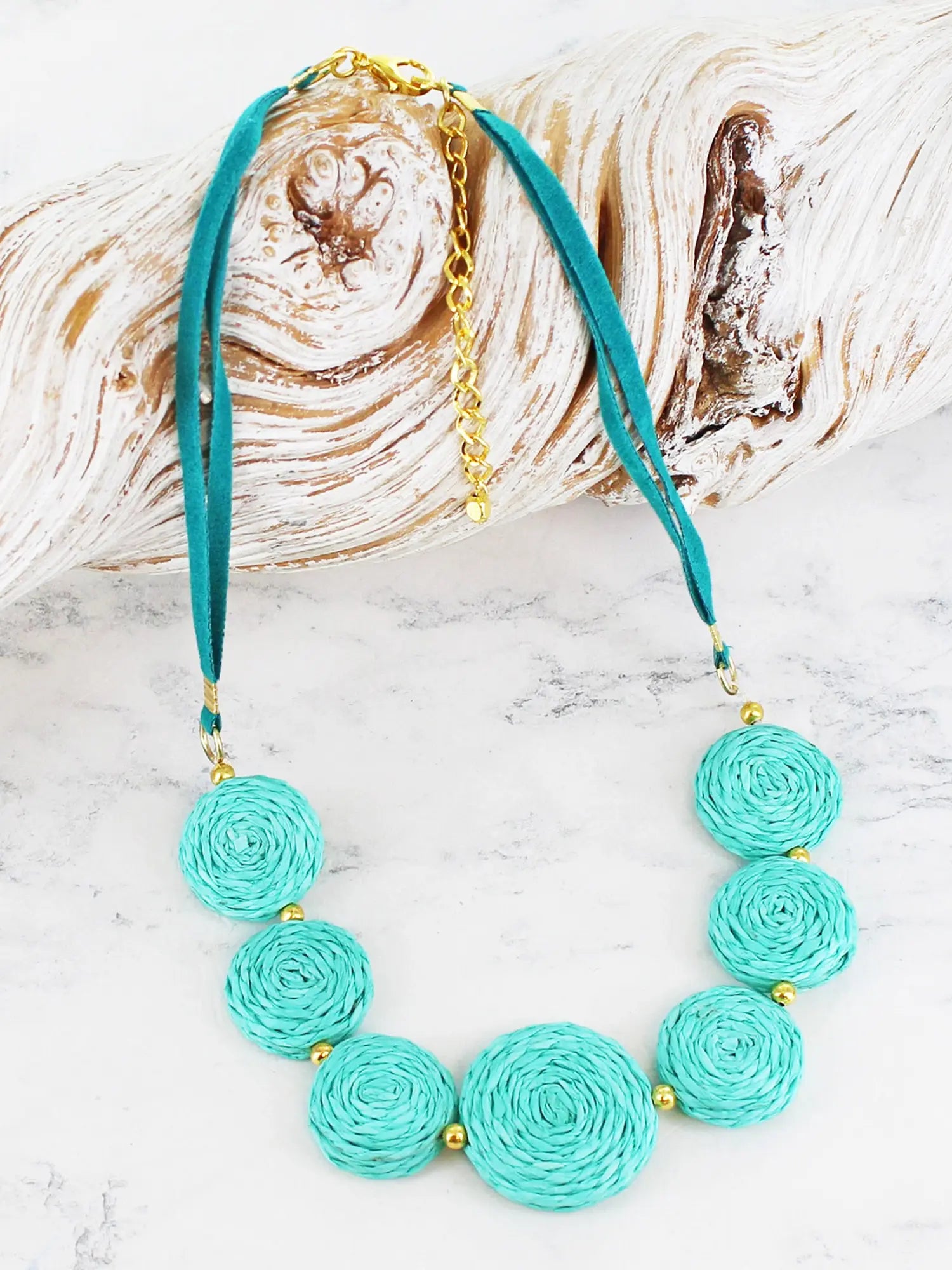 Susie Blue Necklace Dc1508-Necklace-White finn