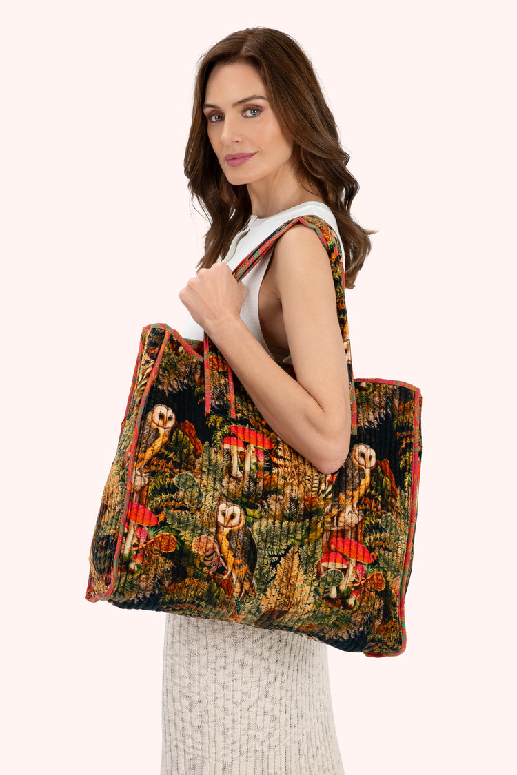 Powder Luxe Velvet Quilted Tote Bags - Wild Woodland Owl-Powder-White finn