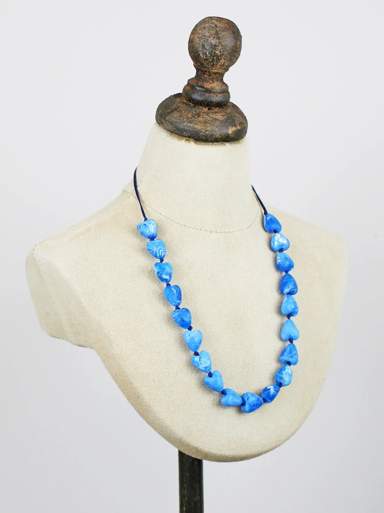 Susie Blue Necklace Bb6400-White finn