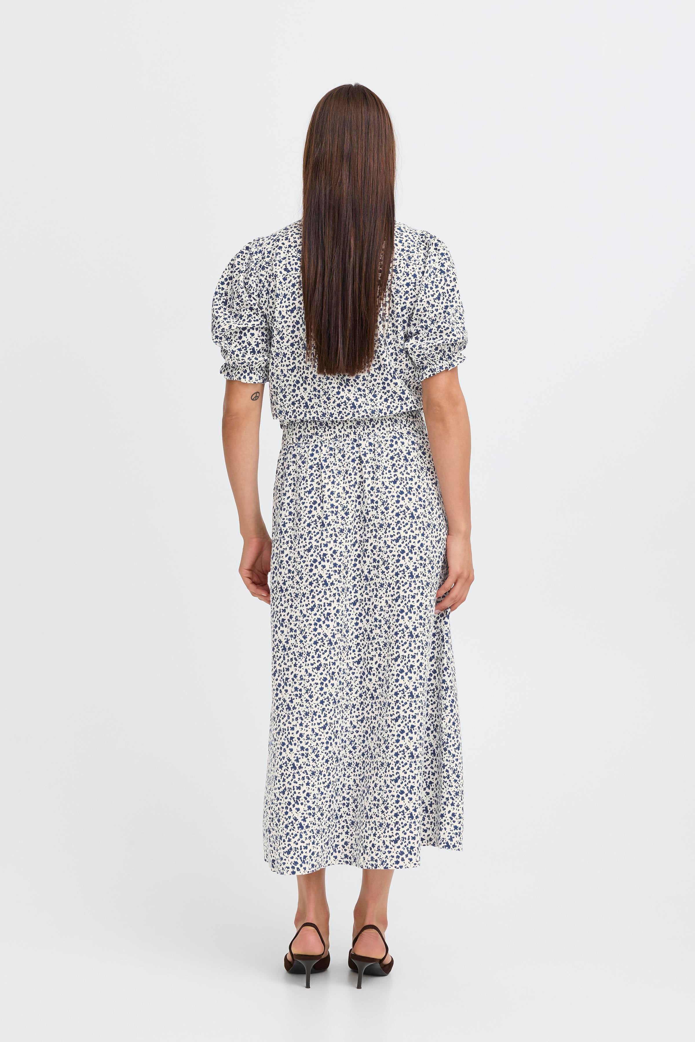 B young Byfalakka Button Skirt