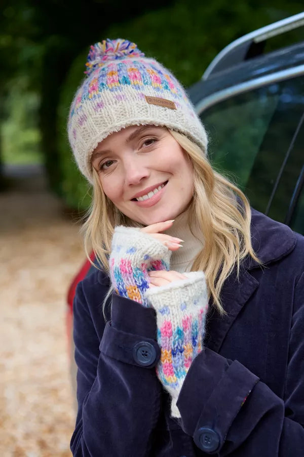 Pachamama Arundel Bobble Beanie Oatmeal-Hat-White finn
