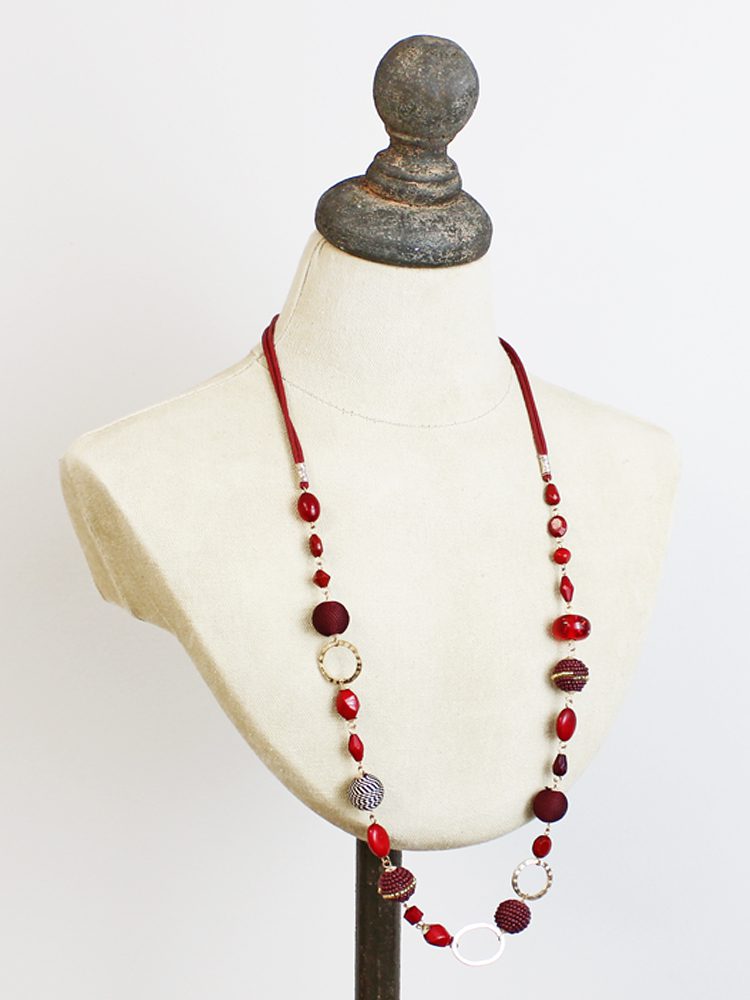 Beaded Necklace With Beaten Rings AY6601