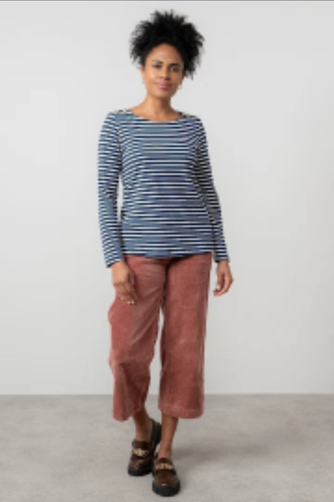 Lily and Me Riverside Top Stripe-White finn