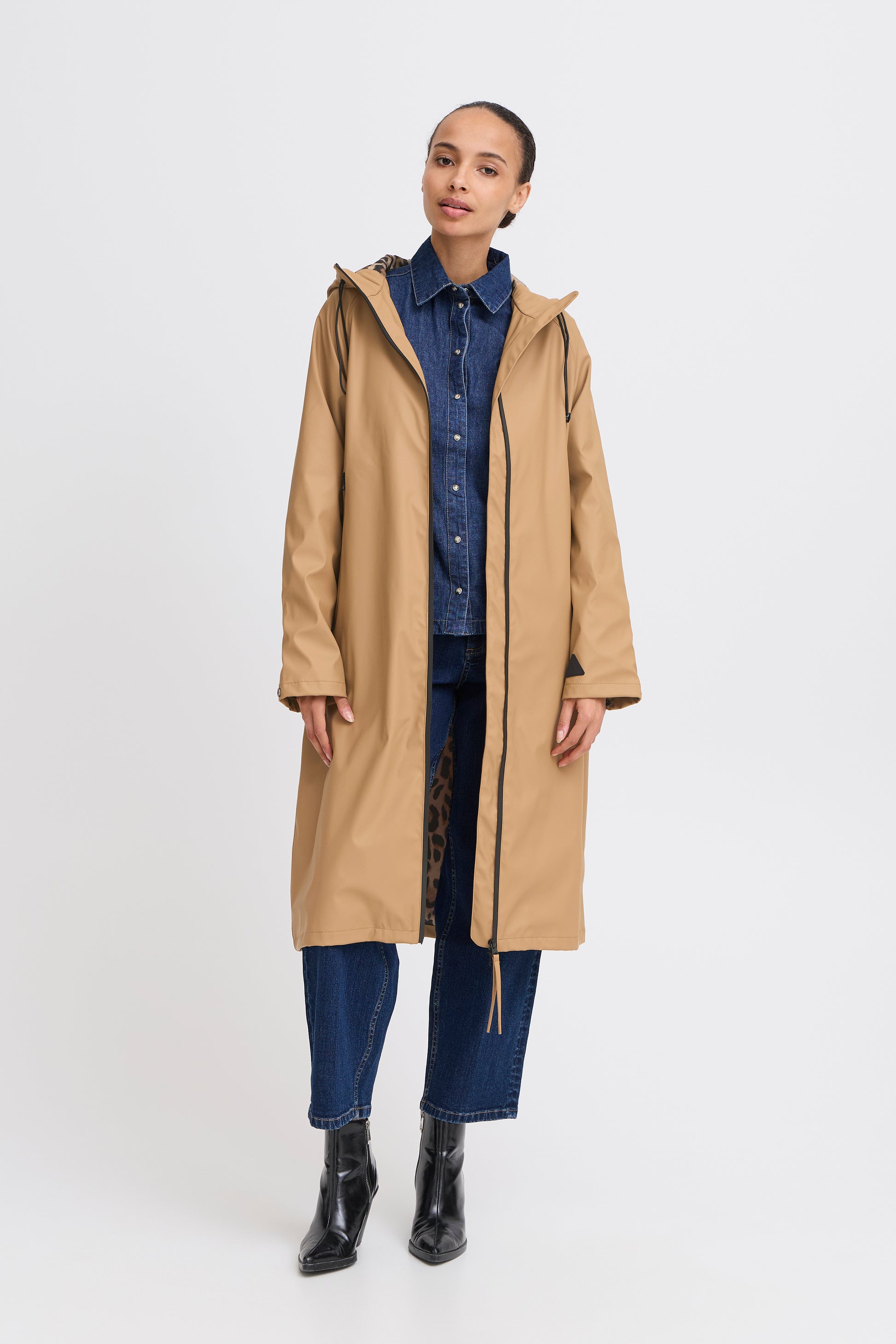 B young Byavan Coat