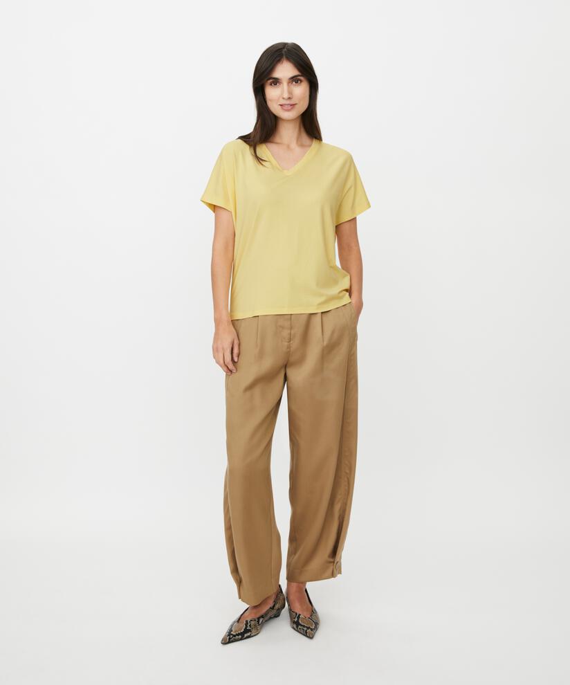 Masai MaBadu Top-Masai-White finn