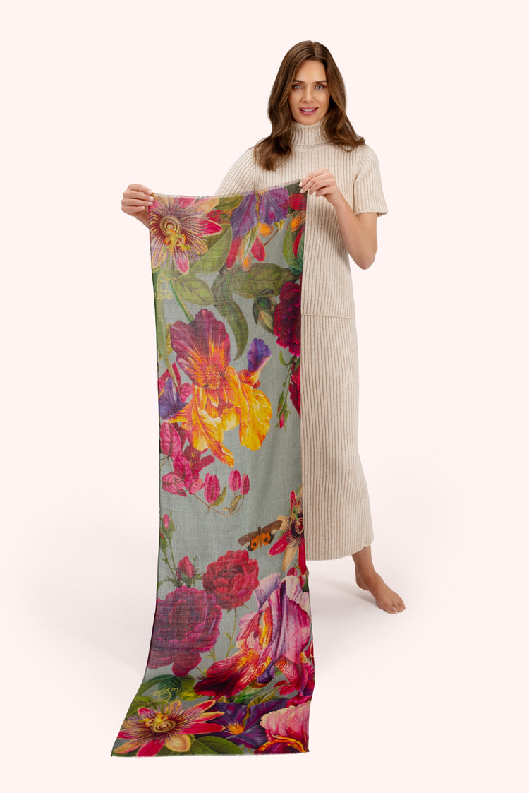 Powder Wool Wrap Scarf - Winter Iris, Icee