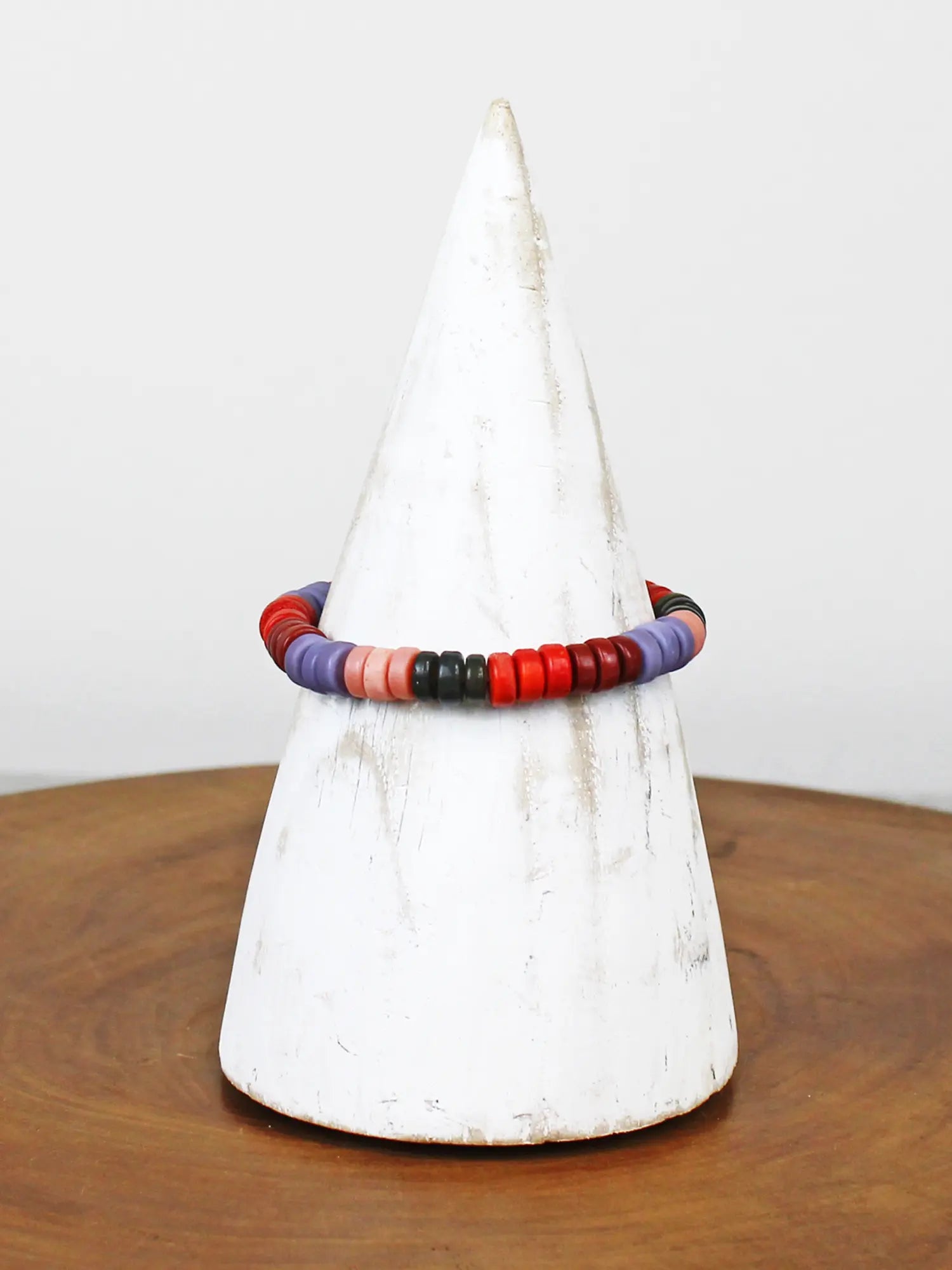 Suzie Blue MIXED COLOUR RECYCLED GLASS BEAD BRACELET BB6502-Suzie Blue-White finn