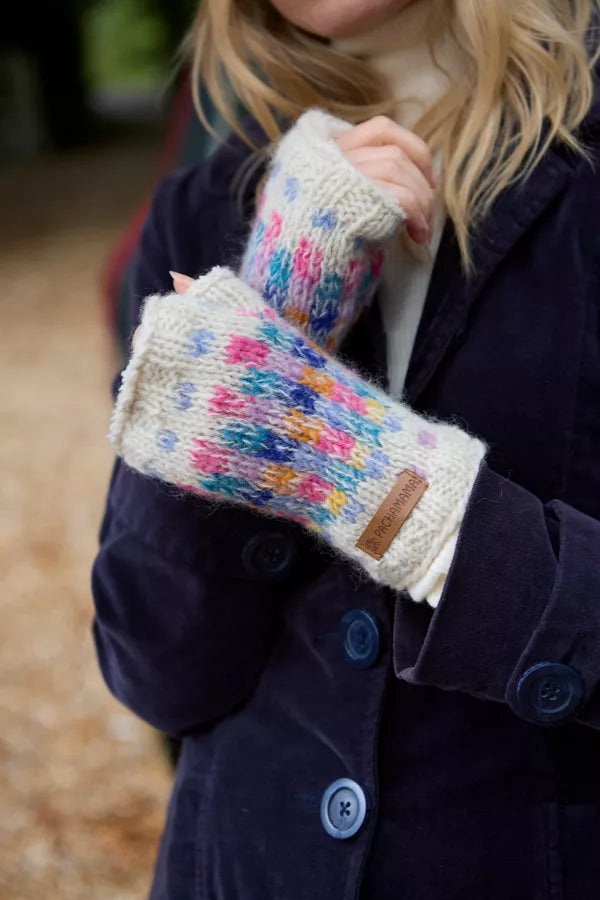 Pachamama Arundel Handwarmer Oatmeal-Pachamama-White finn