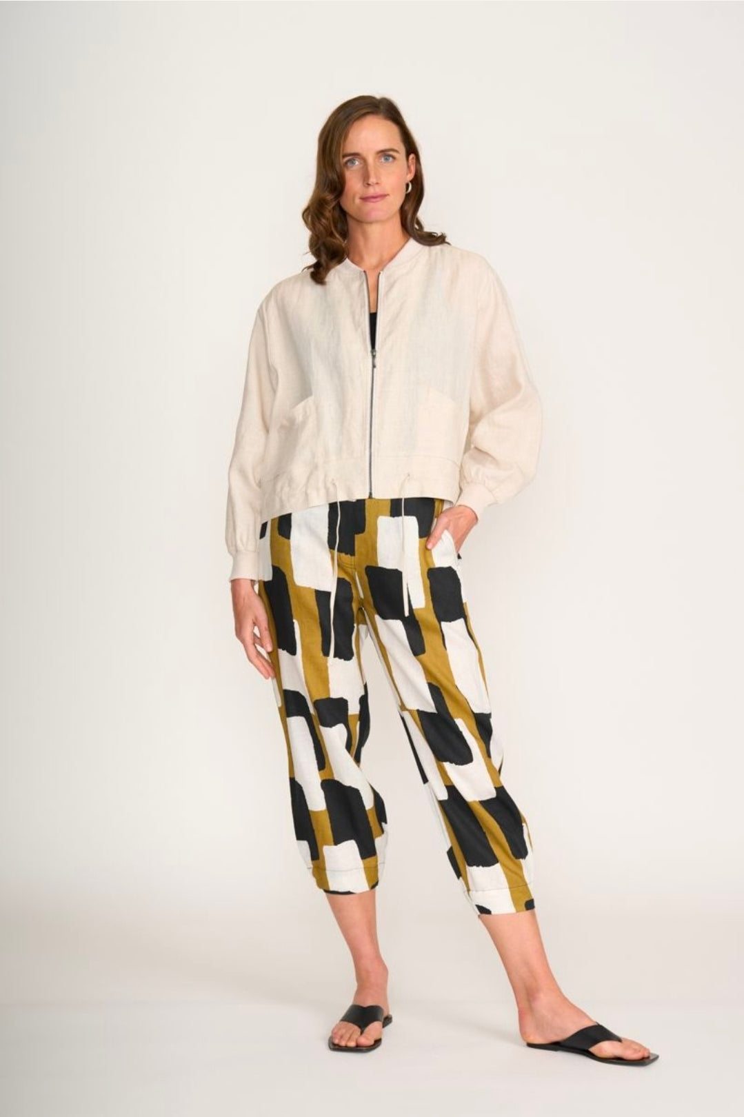 Foil jubilent Capri Pant Art Box