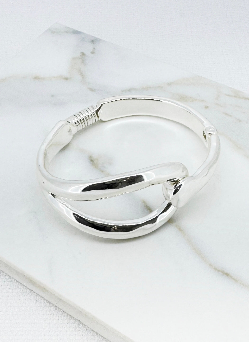 Envy Loop Cuff Bracelet 4778-Envy-White finn
