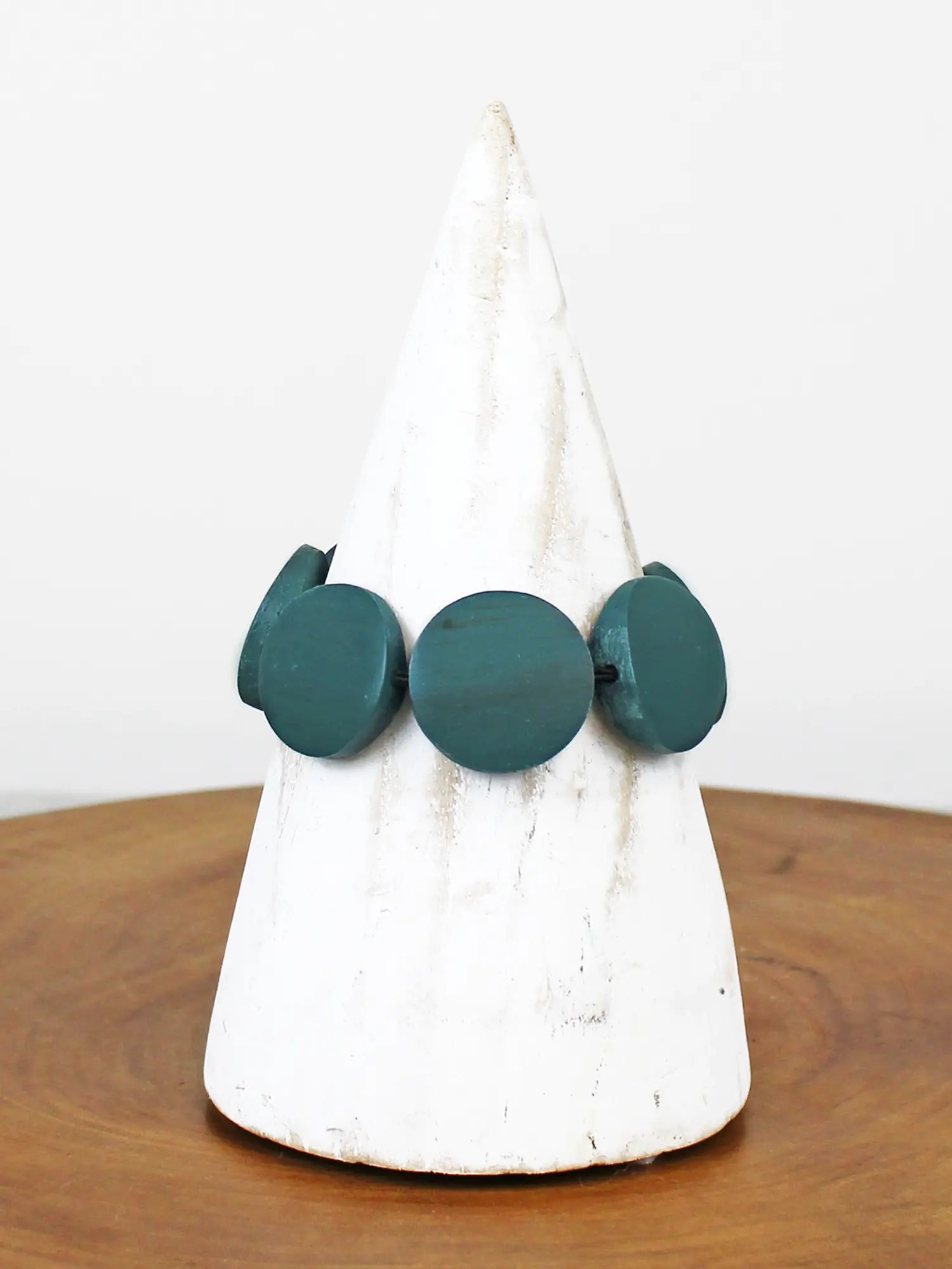 Suzie Blue Elasticated Wooden Disc Bracelet FB1509-Bracelet-White finn