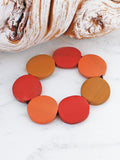 ELASTICATED WOODEN DISC BRACELET FB6404