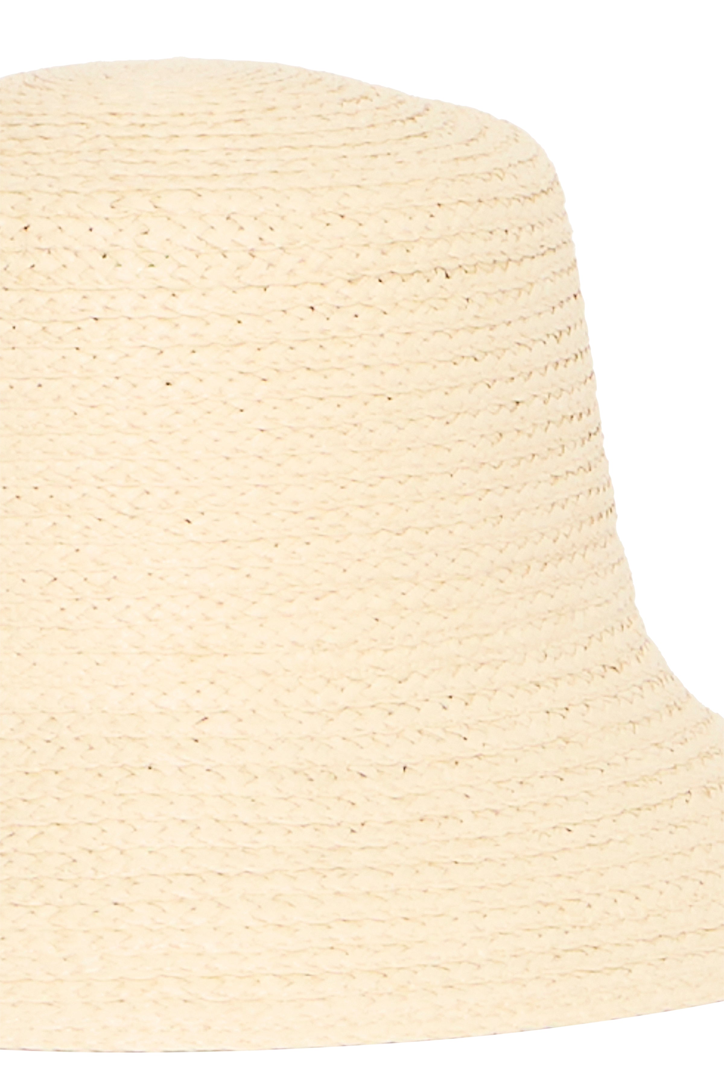B young Bavidde Hat-Hat-White finn