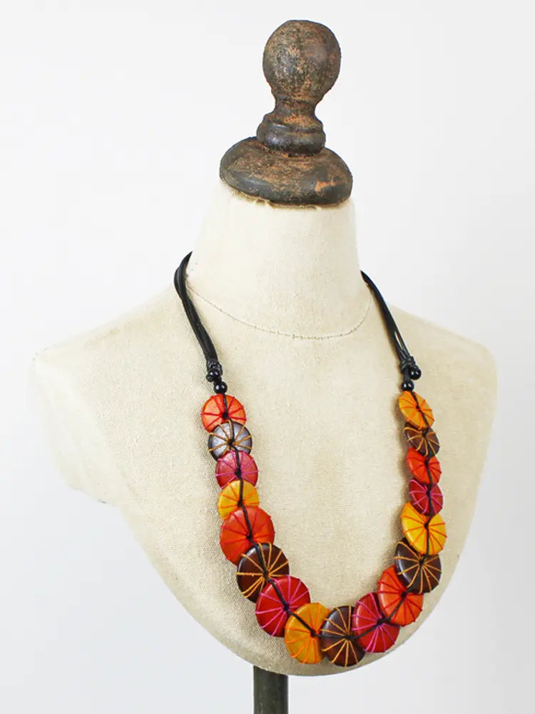 Suzie Blue Overlapping Wooden Disc and Tread Necklace UJ6503
