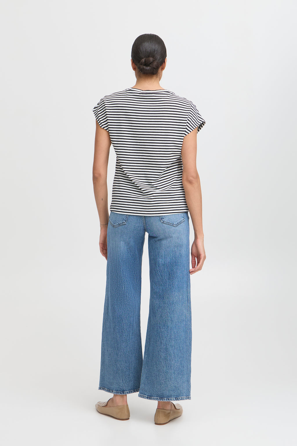 B young Bypandinna Striped Tee-White finn
