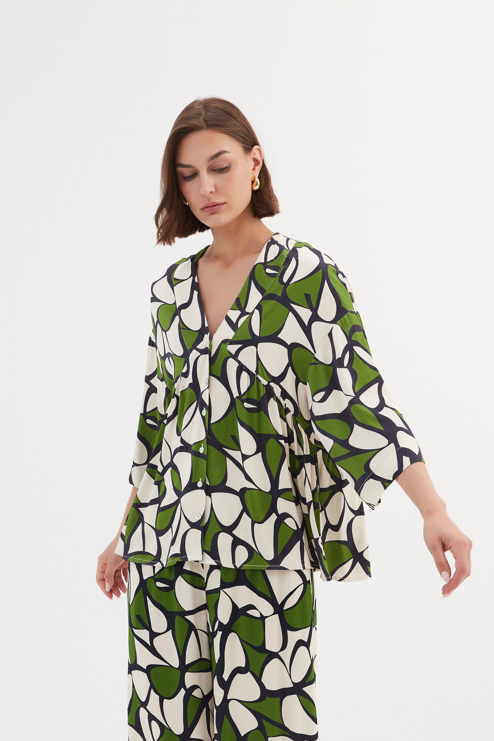 Tirelli V Neck Peplum Top Rayon Green Oasis-Shirts & Tops-White finn