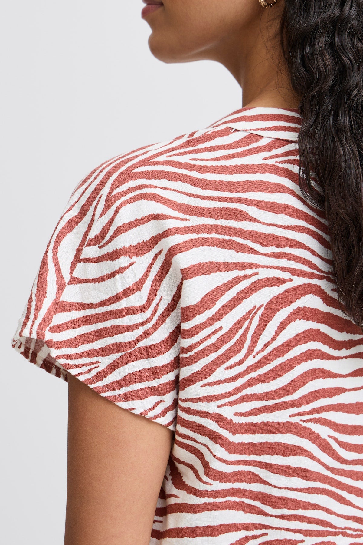 B young Byfalakka Blouse-White finn